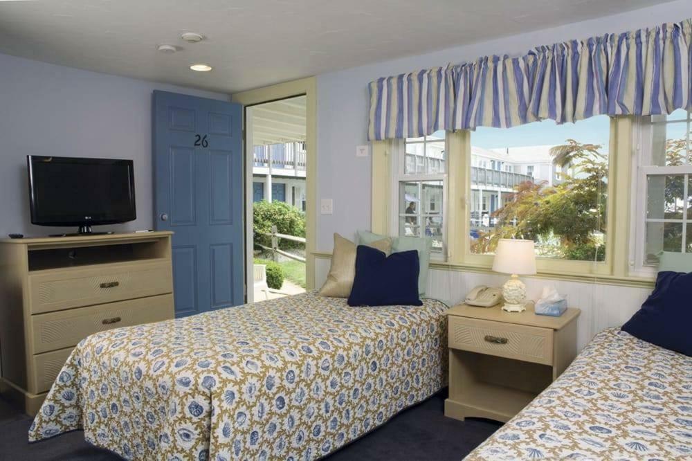 The Colony Beach Motel Dennisport Buitenkant foto